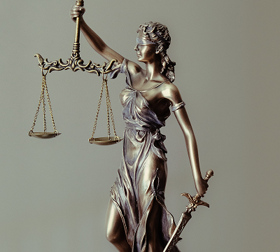 Case Update | Fairbairn & Radecki | The impact on de facto relationship law Case Update | Fairbairn & Radecki | The impact on de facto relationship law